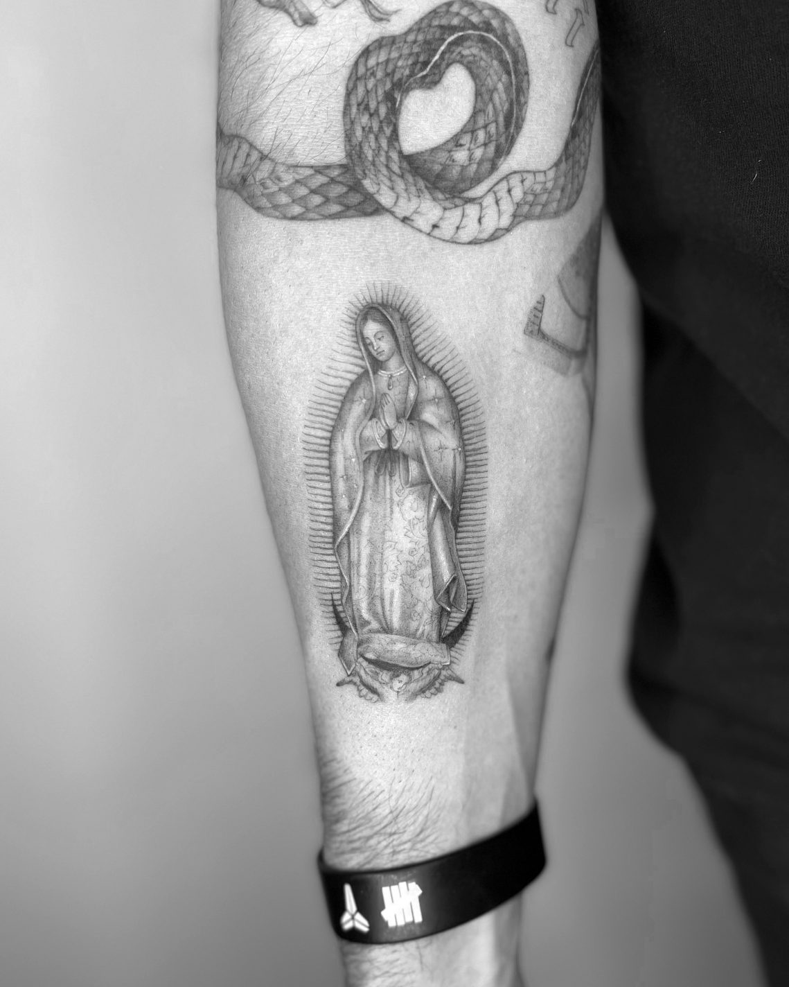 Virgin Mary Virgin Mary Temporary Tattoo / Mother of God Tattoo / Mary  Mother of Jesus Tattoo / Religious Tattoo / Mary of Nazareth Tattoo - Etsy  India